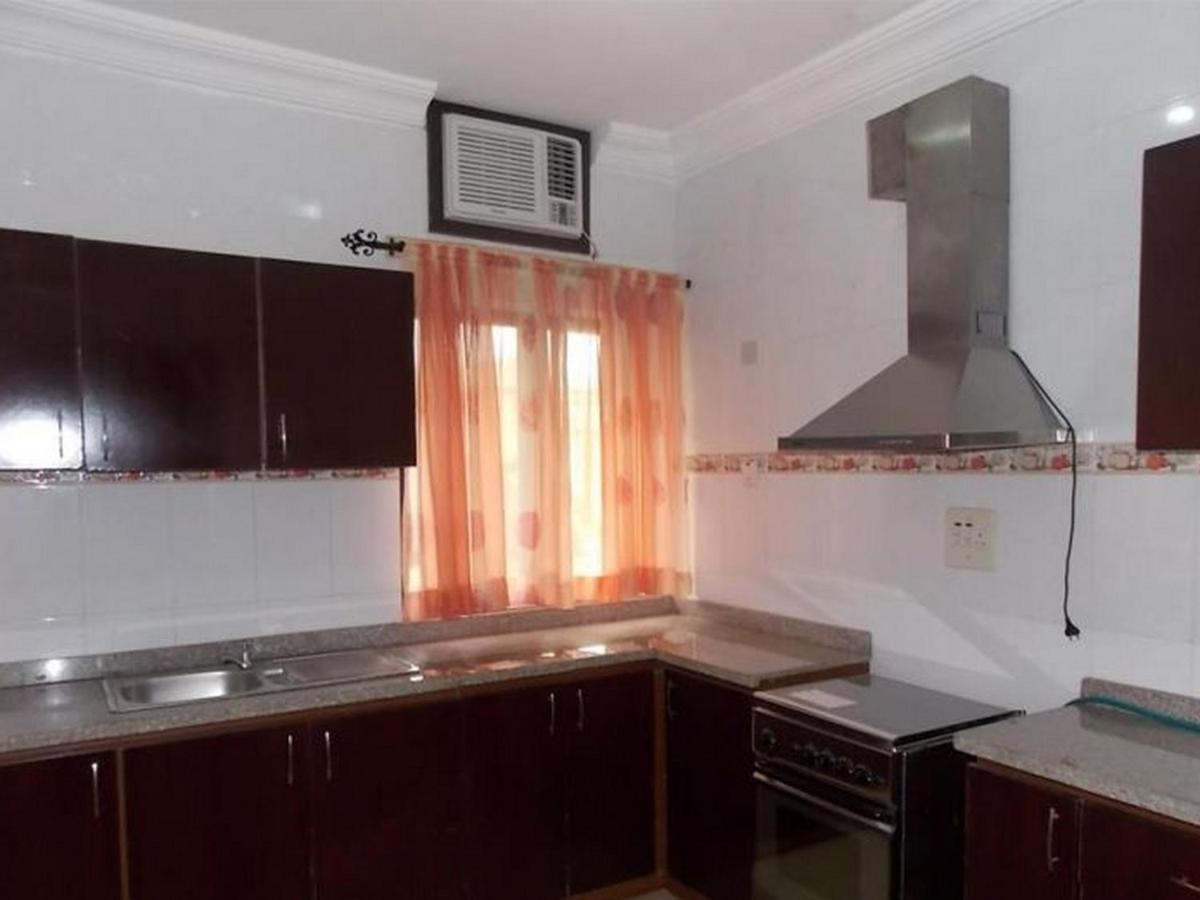 Room In Lodge - Ambience Hotels Abujahome For Leisure And Business Travellers Exterior photo